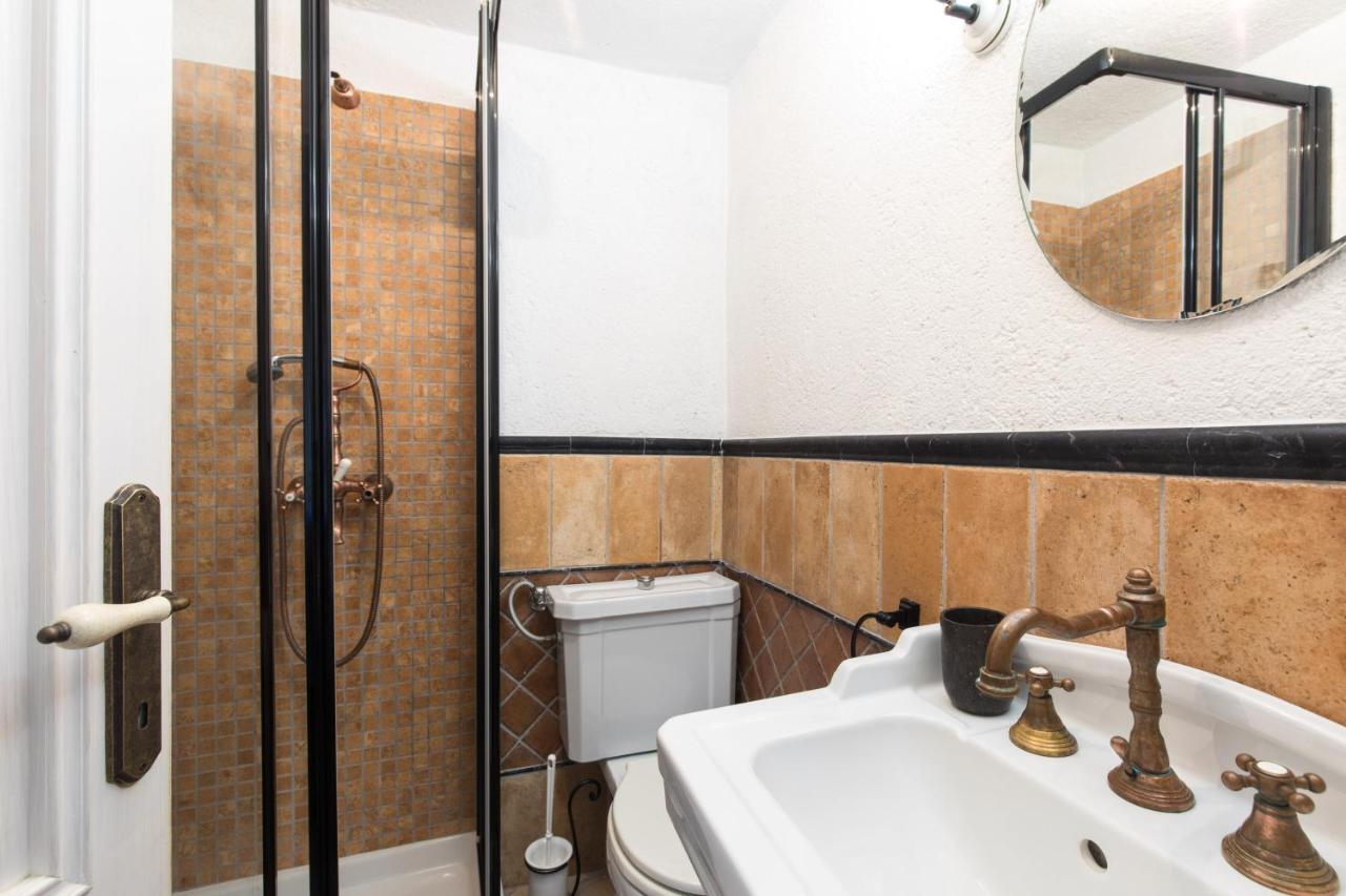 Holiday Home Bozanic Vrbnik Ngoại thất bức ảnh