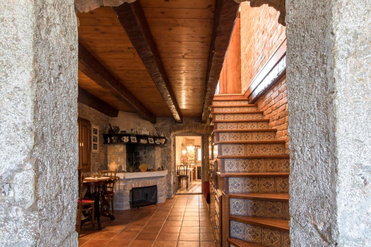 Holiday Home Bozanic Vrbnik Ngoại thất bức ảnh