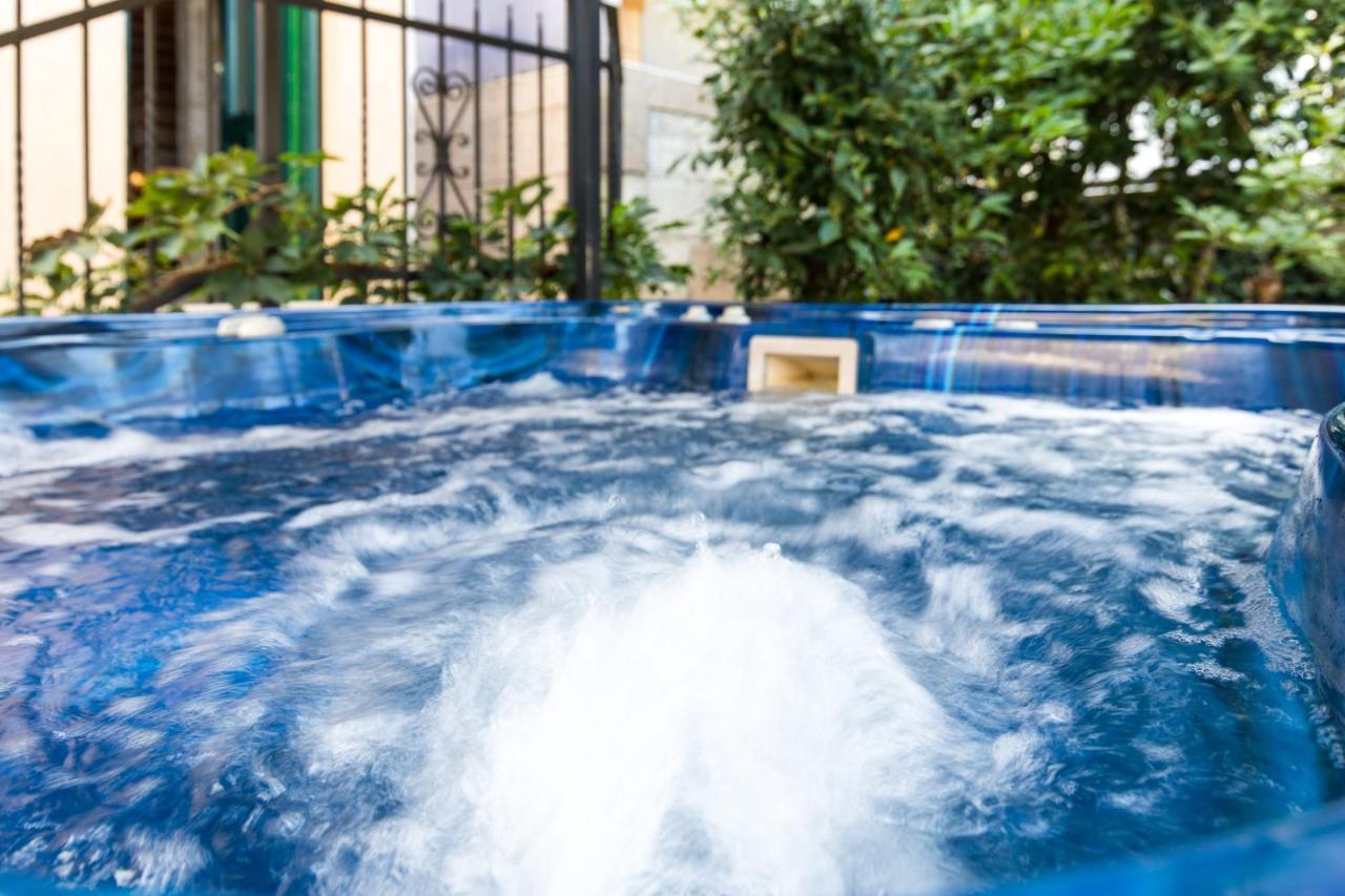 Holiday Home Bozanic Vrbnik Ngoại thất bức ảnh