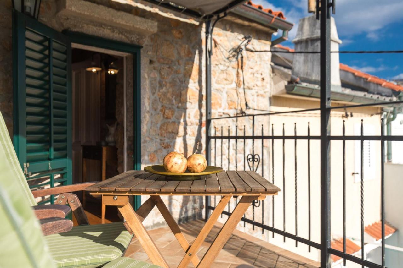Holiday Home Bozanic Vrbnik Ngoại thất bức ảnh